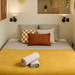 Casahome - Cozy Apartment In Central Paris